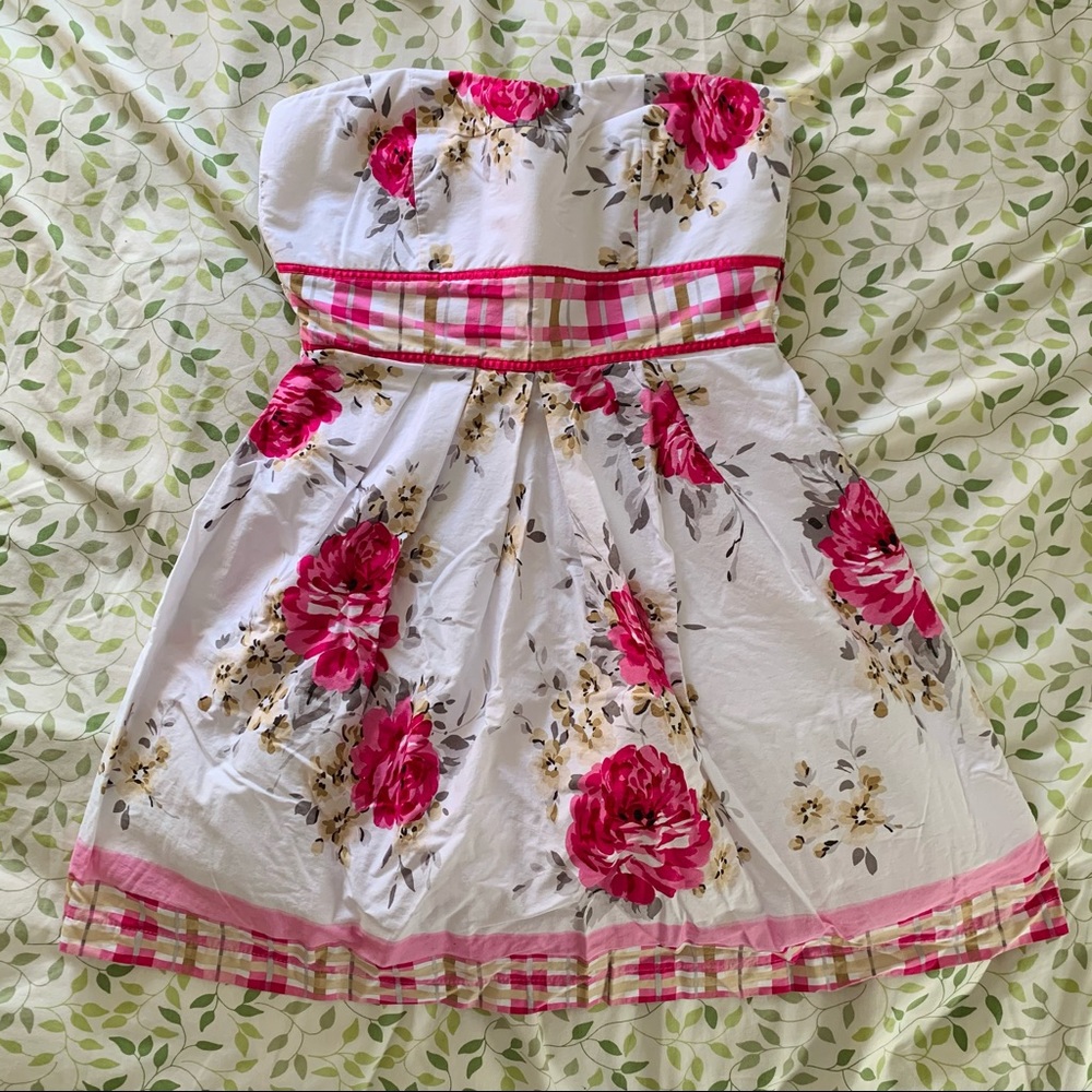 Ruby Rox floral rosy strapless tube mini dress